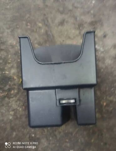 полированный машинка: Центральная консоль Lexus — 1