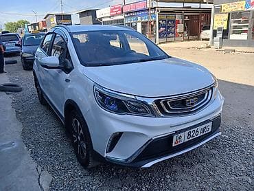 Geely : 2019 г., 1.5 л, Автомат, Бензин, Хэтчбэк