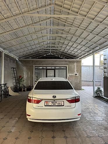 ls 400: Lexus ES: 2015 г., 2.5 л, Вариатор, Гибрид, Седан — 6