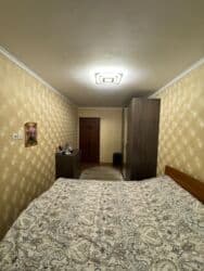 1 комнатная квартира аламедин базар: 3 комнаты, 62 м², 104 серия, 1 этаж, Евроремонт — 4