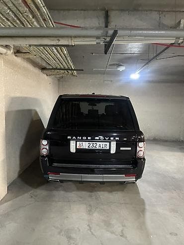 бублик: Land Rover Range Rover: 2010 г., 5 л, Бензин, Внедорожник — 2