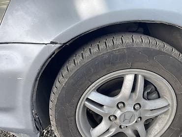 Унаа сатуу: Honda Stream: 2001 г., 1.7 л, Кол менен иштөөчү, Бензин, Вэн/Минивэн — 6
