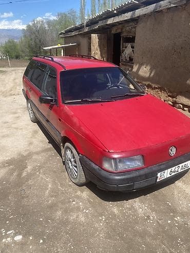 крыло на венто: Volkswagen Passat: 1990 г., 1.8 л, Ручные, Бензин, Универсал — 3