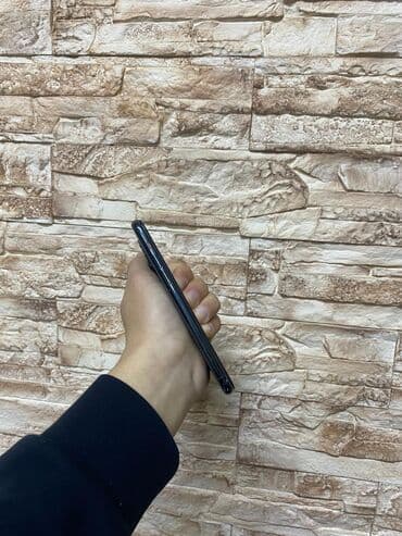 iphone ремонт: IPhone 11 Pro, Б/у, 64 ГБ, Защитное стекло, Чехол, 73 % — 2