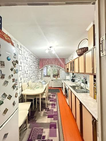 ош квартира сутичный: 3 комнаты, С мебелью частично — 1