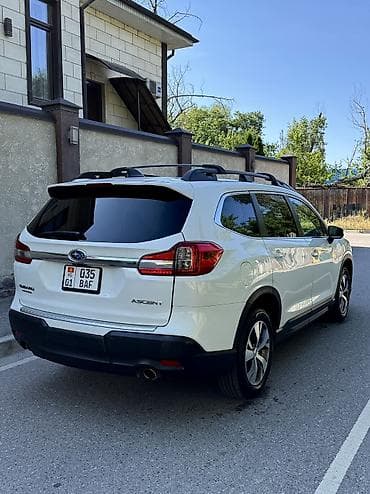 бюджетные машины для девушек: Subaru Ascent: 2021 г., 2.4 л, Вариатор, Бензин, Внедорожник — 4