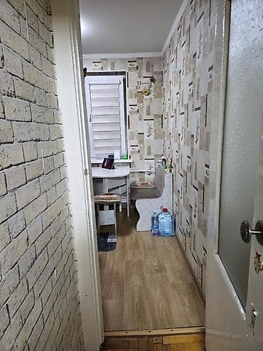 продаю квартиру боконбаева: 2 комнаты, 42 м², 104 серия, 4 этаж, Евроремонт — 5