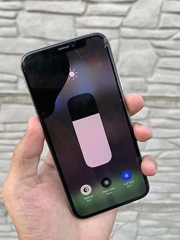 apple x: IPhone X, Б/у, 256 ГБ, Серебристый, 73 % — 4