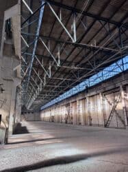 дордой дом: Сдается производственное помещение на долгий срок площадью 2000 м2 — 4