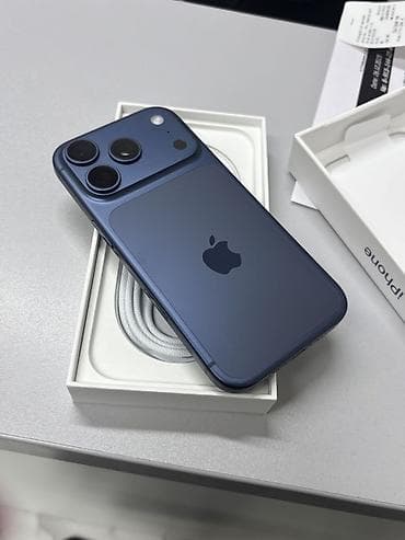 IPhone 17 Pro Max, Б/у, 512 ГБ, Синий, 100 %