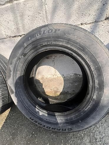 шины на стрим: Шины 225 / 65 / R 17, Всесезонная, Б/у, Комплект, Внедорожные (АТ/МТ), Япония, Dunlop — 1
