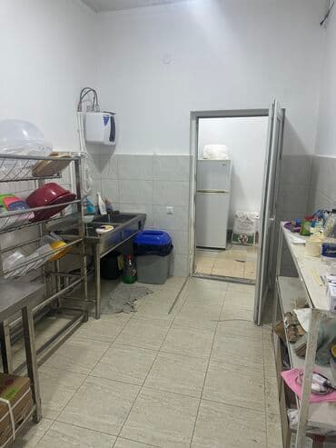 Сдается комната (оборудование холодильник, духовка) для приготовления