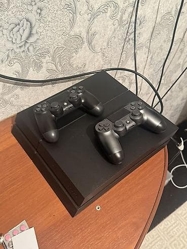 iphone 11 black: Здравствуйте Продаю PS4 Обслужен в апреле 2026 года Два геймпада — 2