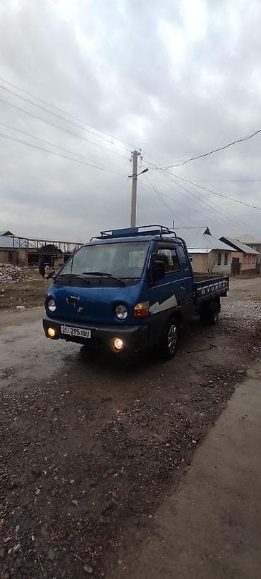 byd e3: Hyundai Porter: 2002 г., 2.4 л, Механика, Бензин, Пикап — 1