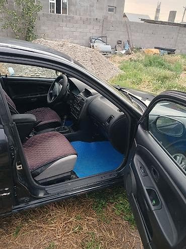 замена лобовых стекол: Mitsubishi Carisma: 1999 г., 1.8 л, Бензин, Седан — 6