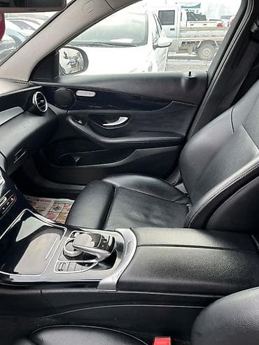 Mercedes-Benz C-Class: 2018 г., 2 л, Автомат, Дизель, Седан — 8