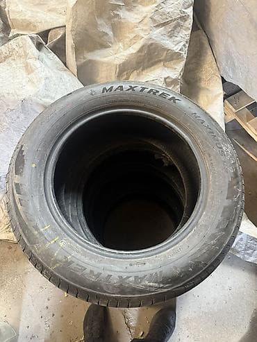 Шины 215 / 60 / R 16, Лето, Комплект, Легковые, Maxtrek