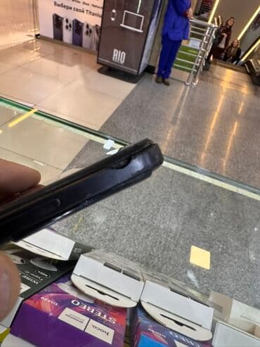 телефон бу токмок: Poco M5, Колдонулган, 128 ГБ, түсү - Кара, 2 SIM — 3