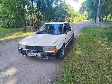ауди 2000: Audi 80: 1991 г., 1.8 л, Механика, Бензин, Седан — 1