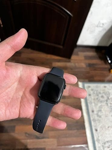 Продаю Apple Watch 9 series 45мм В идеальном состоянии, без коробки