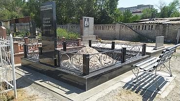 Курулуш жана оңдоо кызматтары: Изготовление и установка памятников и оград на кладбище под ключ. - — 10