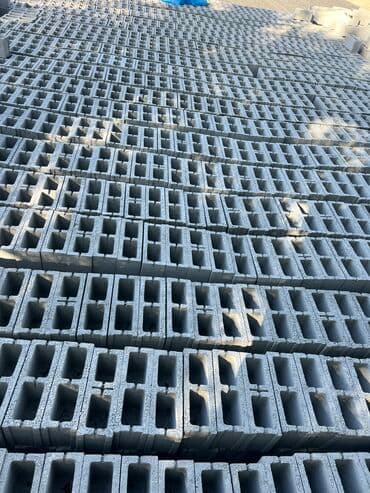 оборудование пескоблок: Пескоблок Гладкий, Заборный, 190x190x390, Самовывоз, Бесплатная доставка, Платная доставка — 11