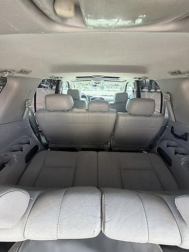 обмен на частный дом: Toyota Sequoia: 2003 г., 3 л, Автомат, Бензин, Внедорожник — 8