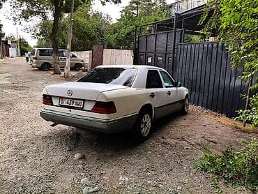 sonata 2 4: Mercedes-Benz W124: 1989 г., Седан — 1