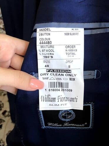 second hend: Продаю фирменный костюм вместе с брюками Цвет: синий Размер: 48 рост 8 — 1