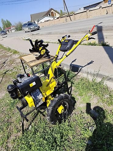 Мотоблок ROLI (серия TOP) с навесным оборудованием. - Тип