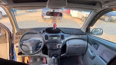 toyota vitz rs: Toyota Yaris Verso: 2000 г., 1.3 л, Механика, Бензин, Минивэн — 9