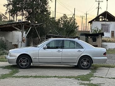 стоп на мерс: Mercedes-Benz E-Class: 2000 г., 2.2 л, Механика, Дизель, Седан — 4