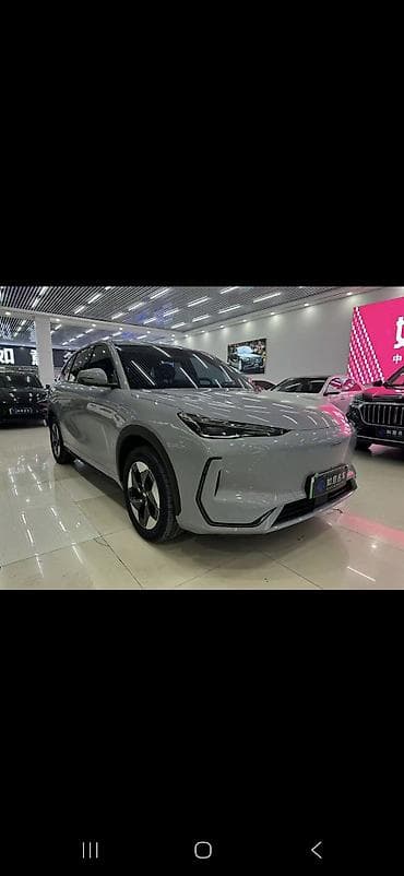 x5 e53: Geely : 2025 г., Электромобиль, Кроссовер — 2