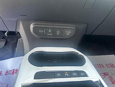 киа ев 9: Kia : 2024 г., Электромобиль, Внедорожник — 5