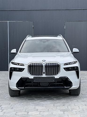 камера 360 авто: BMW X7: 2022 г., 3 л, Типтроник, Гибрид, Внедорожник — 1