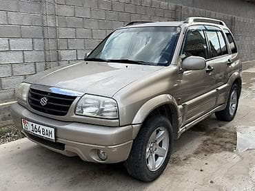 бак бенза: Suzuki Grand Vitara: 2004 г., 2.5 л, Механика, Бензин, Кроссовер — 1