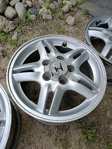 Диски: Литые Диски R 15 Honda, Комплект, отверстий - 5 — 4
