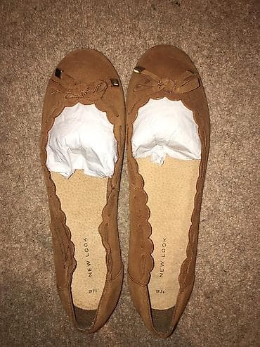 Туфли, 40, Новый, цвет - Коричневый, Бесплатная доставка, Платная доставка at lalafo.kg Туфли, 40, Новый, цвет - Коричневый, Бесплатная доставка, Платная доставка