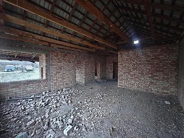 Продажа домов: Продаётся одноэтажный кирпичный дом с мансардным объёмом под отделку — 2