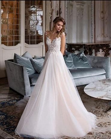 swarovski: Свадебное платье, S, Дизайнерское, С завышенной талией, С корсетом, Сатин, А-силуэт, Камни Swarovski, Б/у — 1