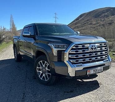 Toyota Тундра: 2023 г., 3.5 л, Автомат, Бензин, Пикап — 1