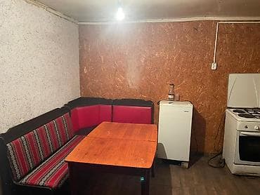 сдаётся комната бишкек: 30 м², С мебелью — 1