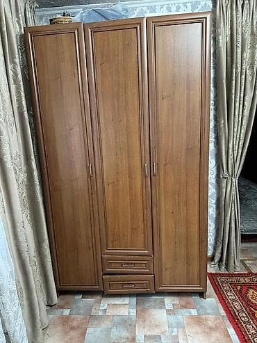 комод для спальни с зеркалом: ‼️СРОЧНО ‼️ вес гарнитур ПРОДАЕТСЯ ЦЕНА НА ВСЕ!! Спальный гарнитур в — 5