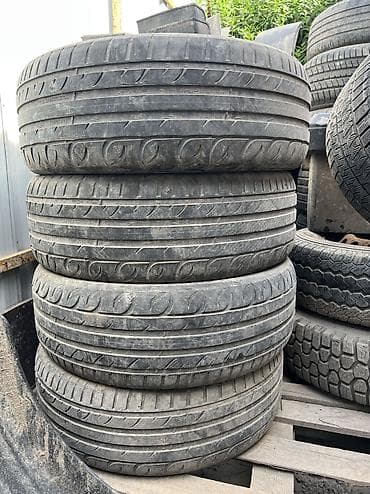 Продаю шины 235.55.18 лето комплект