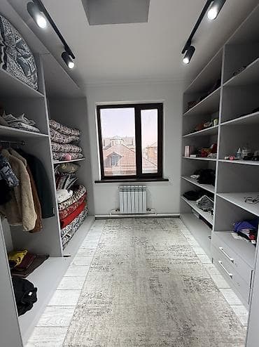 Продается Дом. 📍Оскон ордо 🔑Первая линия 🔑С Участком 4 соток 🔑Дом — 9