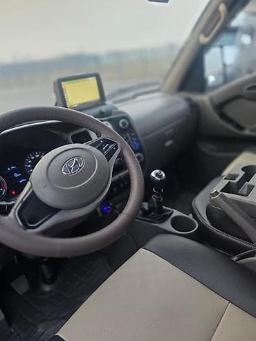 аренда машин карнивал: Hyundai Porter II (двухрядная кабина, бортовой) - Компактный грузовик — 5