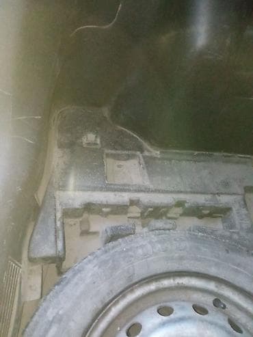 Транспорт: Honda Fit: 2004 г., 1.3 л, Вариатор, Бензин, Хетчбек — 7