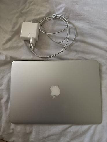 macbook 2018: Для учебы, Intel Core i5, ОЗУ, RAM: 4 ГБ — 1