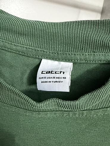Футболки: Футболка Catch, цвет зеленый (хаки). Прямой крой, круглый ворот — 3