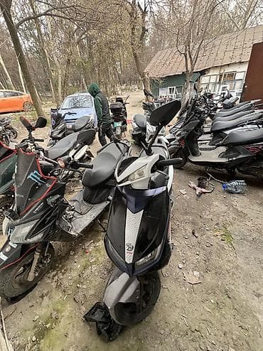 спортивный скутер: Тип скутера M8, 125 куб. см, Бензин, Б/у — 5